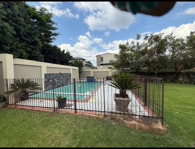 5 BEDROOM PROPERTY TO RENT IN MIDLANDS ESTATE